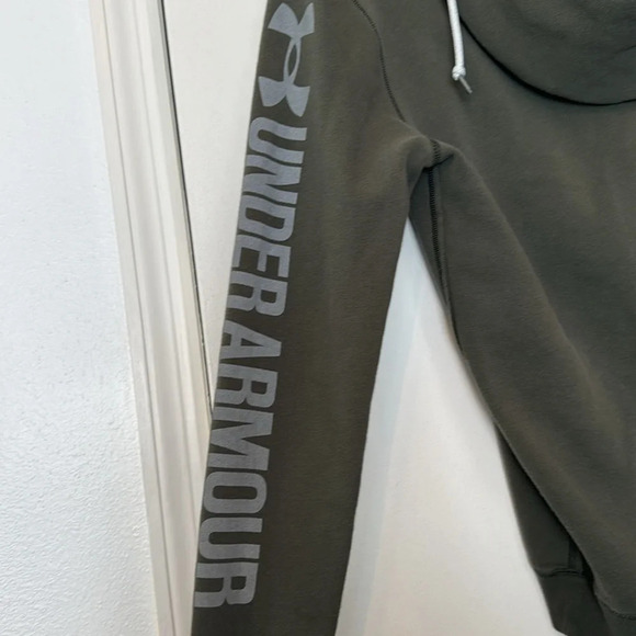 Army Green Women's Under Armour Sweatshirt - Picture 5 of 8